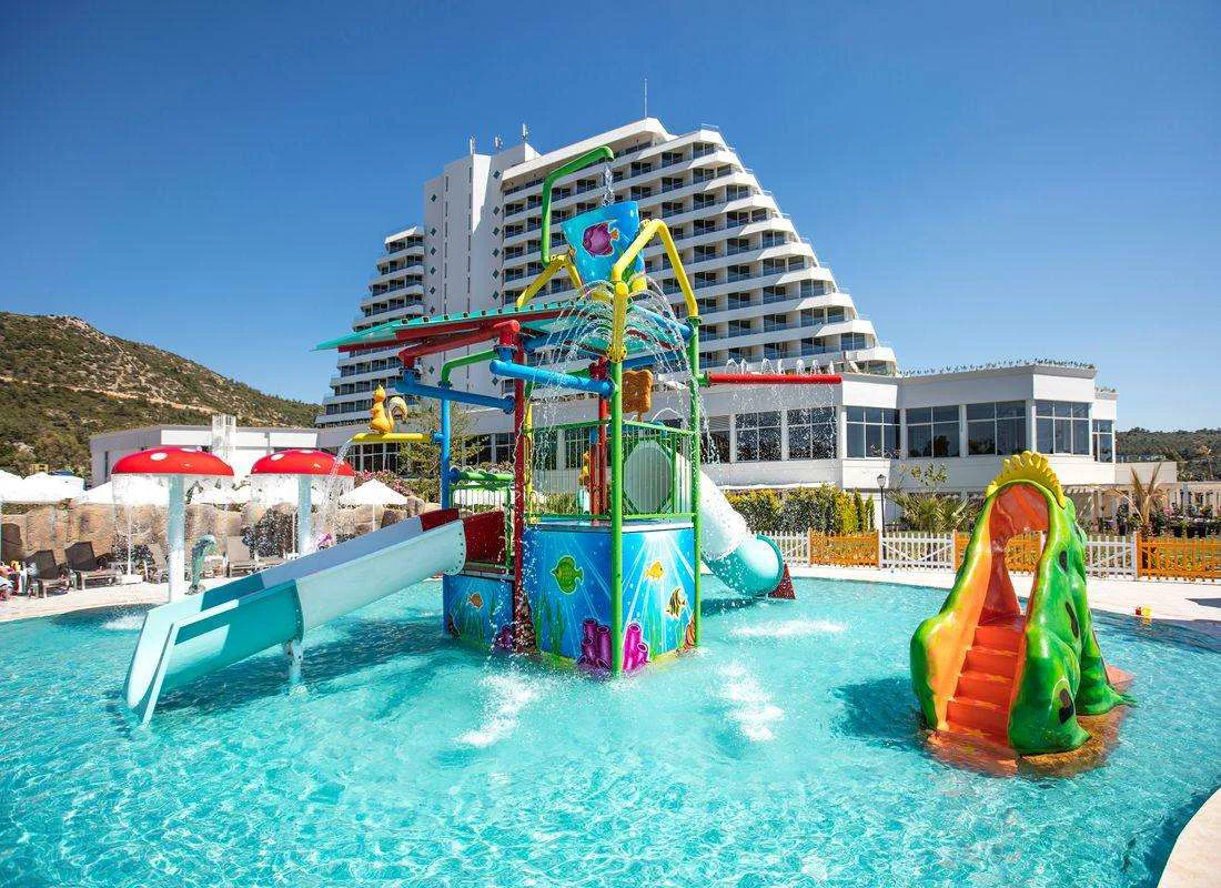 Palm Wings Ephesus Beach Resort 3