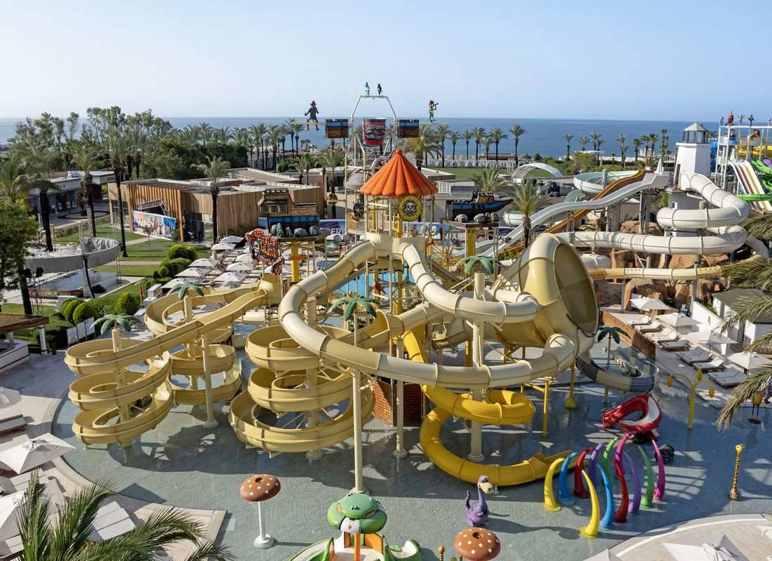 Titanic Deluxe Lara 3