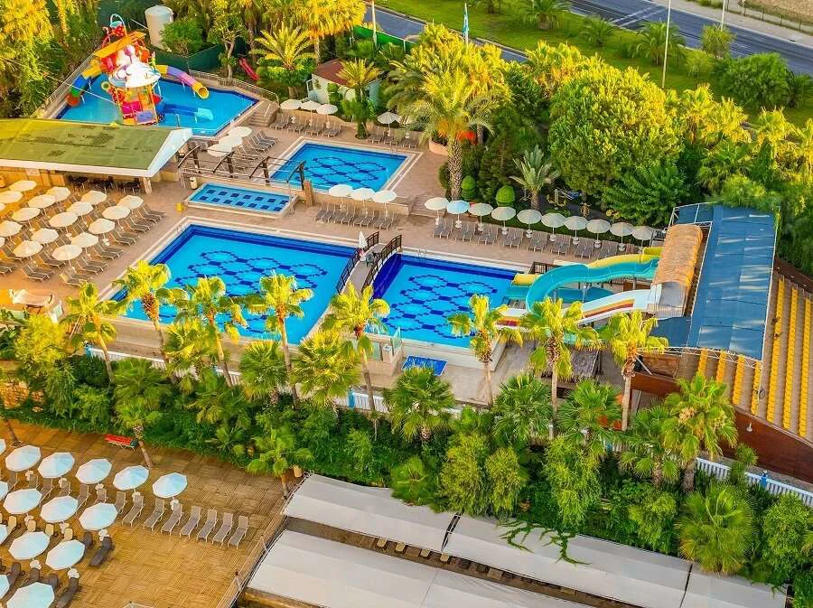 Adin Beach Halal Hotel 4