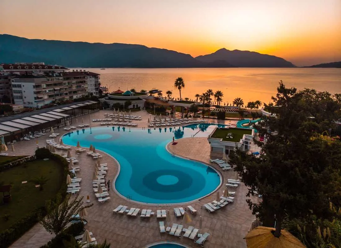 Green Nature Diamond Hotel