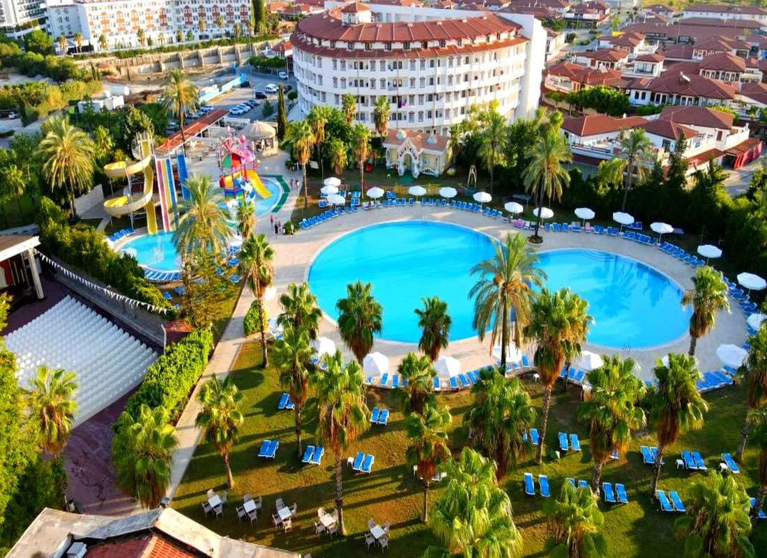 Cesars Resort Side 2