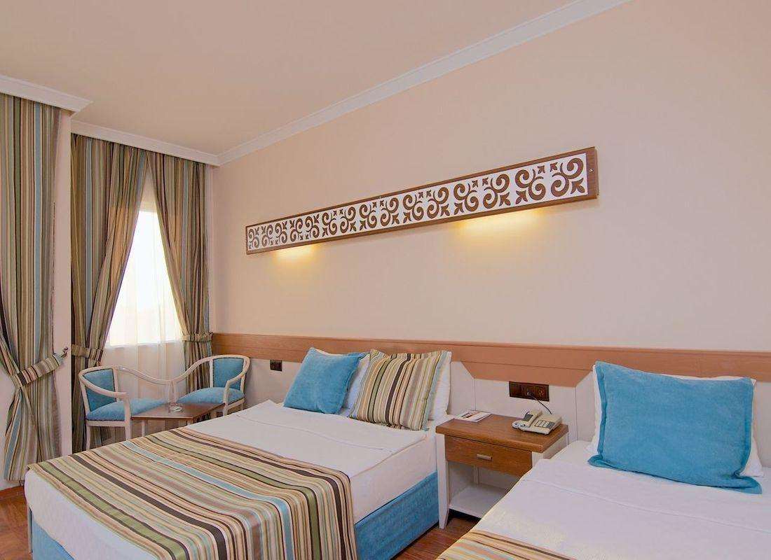 Голден Бич Бодрум. Golden Beach by jura Бодрум. Jura Hotels Bodrum Resort. Golden age Crystal Bodrum 4.