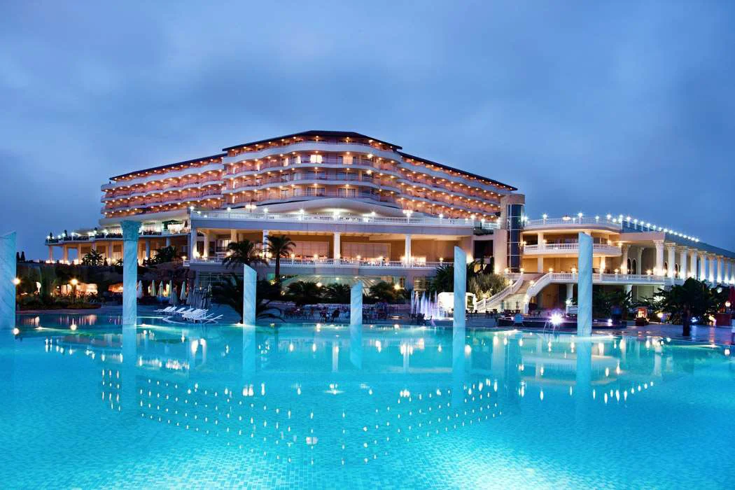 Starlight Resort Hotel 2