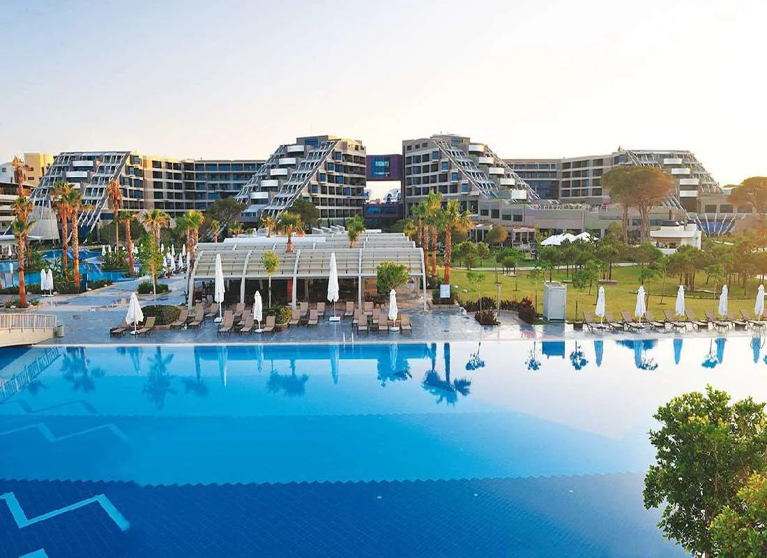 Susesi De Luxe Resort Hotel