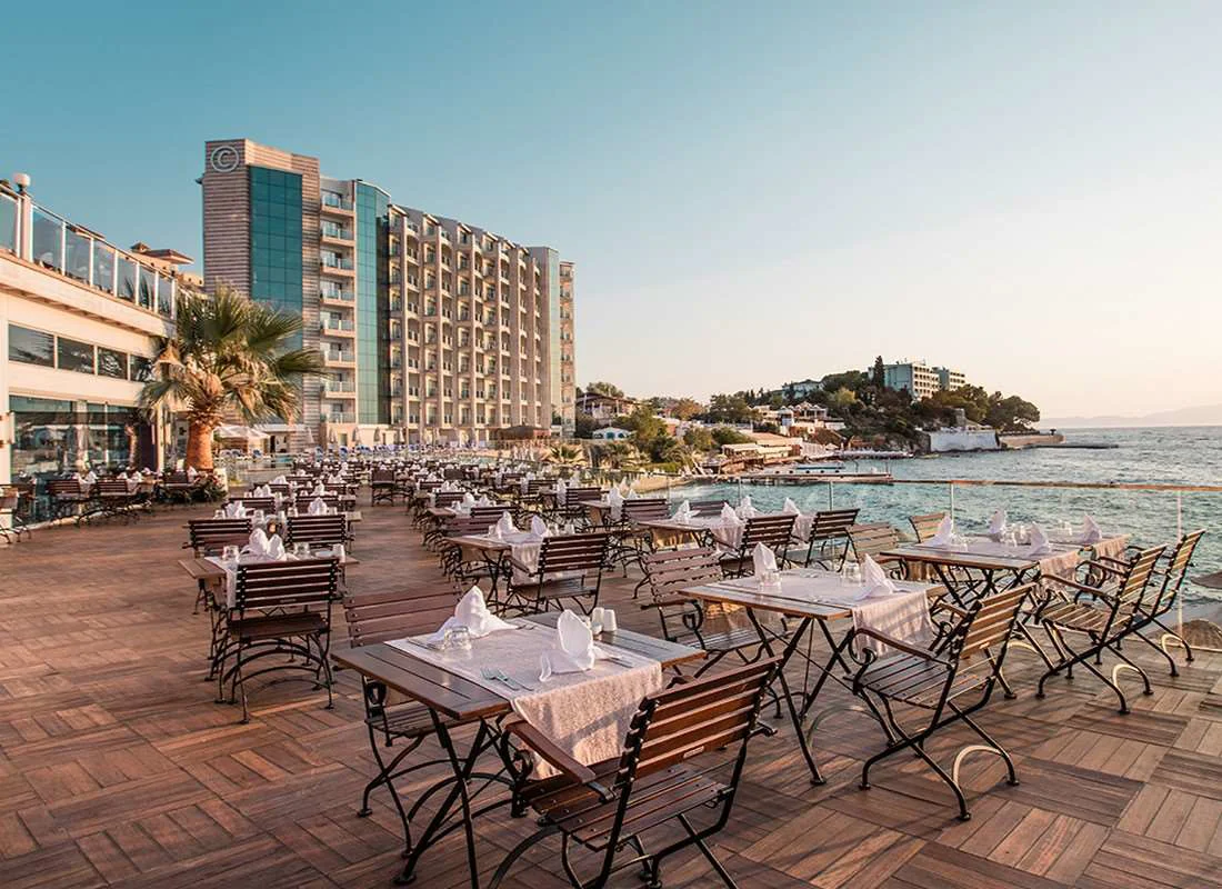 Hotel Charisma Deluxe