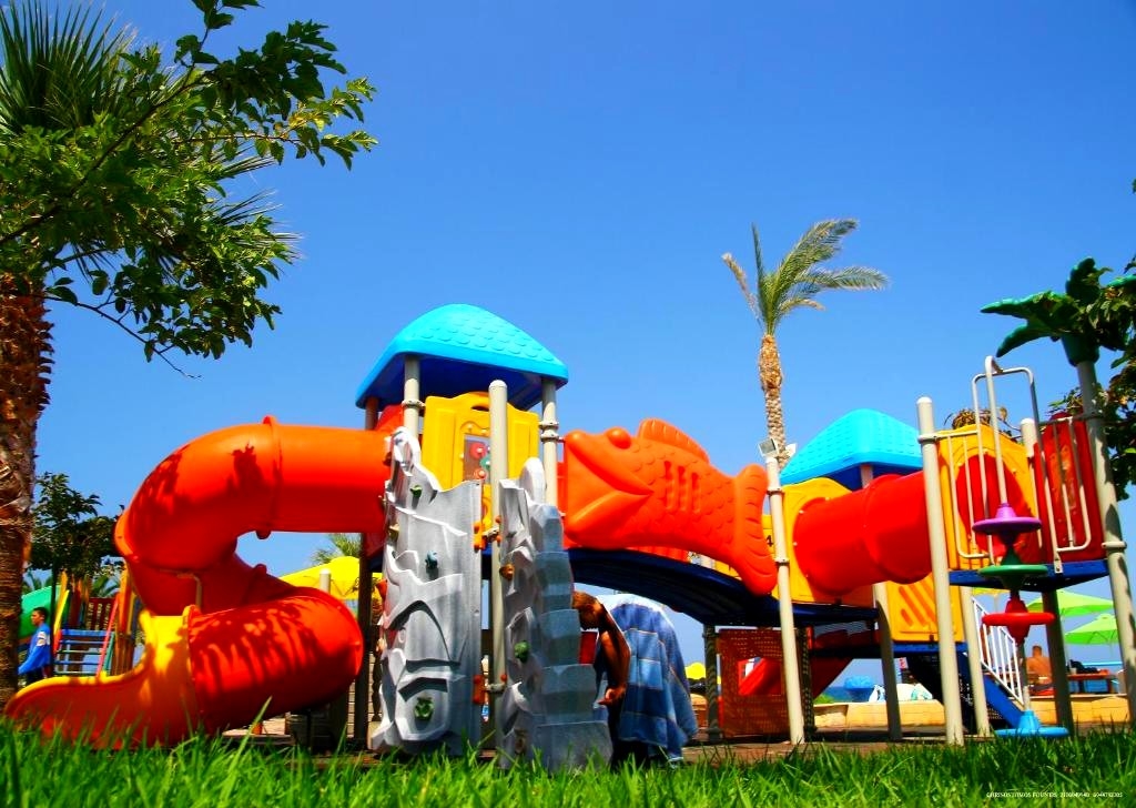 Eri Beach Village 2