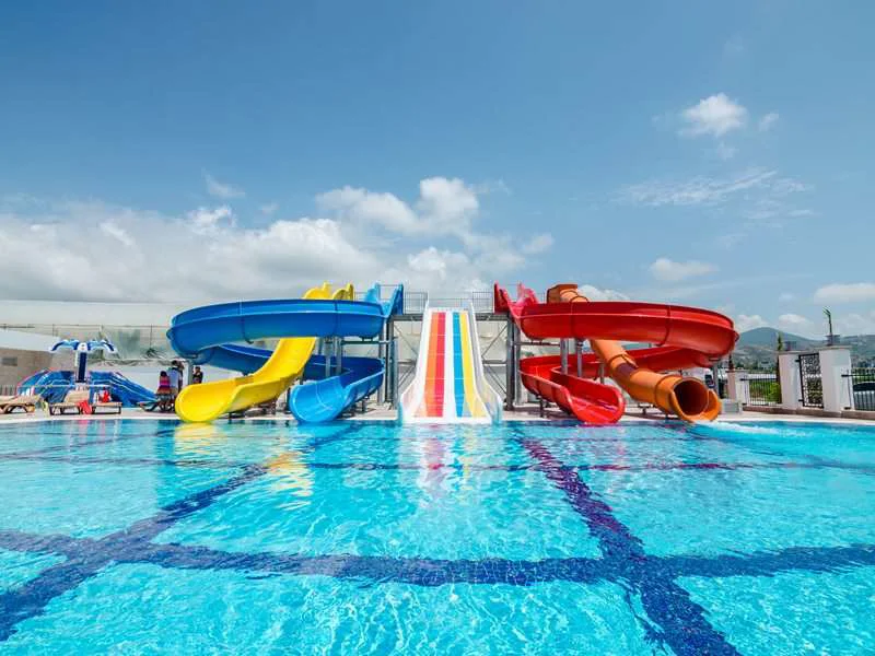 The Lumos Deluxe Resort Hotel & Spa 3