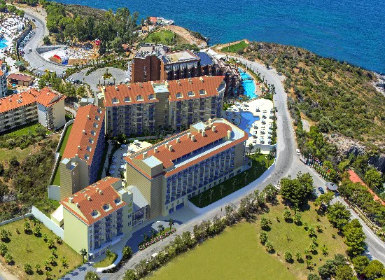 Ramada Hotel & Suites Kusadasi